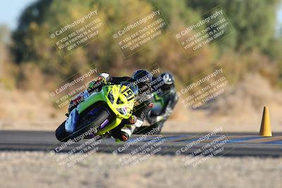 media/Dec-07-2024-CVMA (Sat) [[21c5f1ef85]]/Race 11-Amateur Supersport Open/